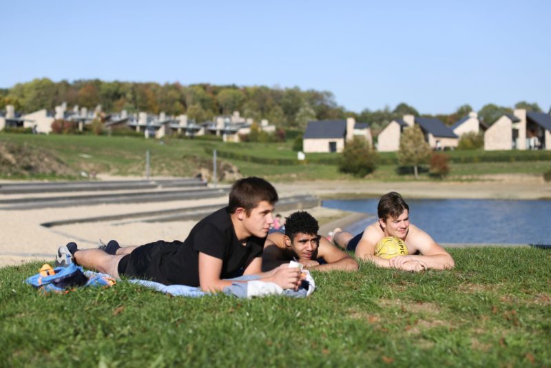 Sky, birds and Eau d’Heure