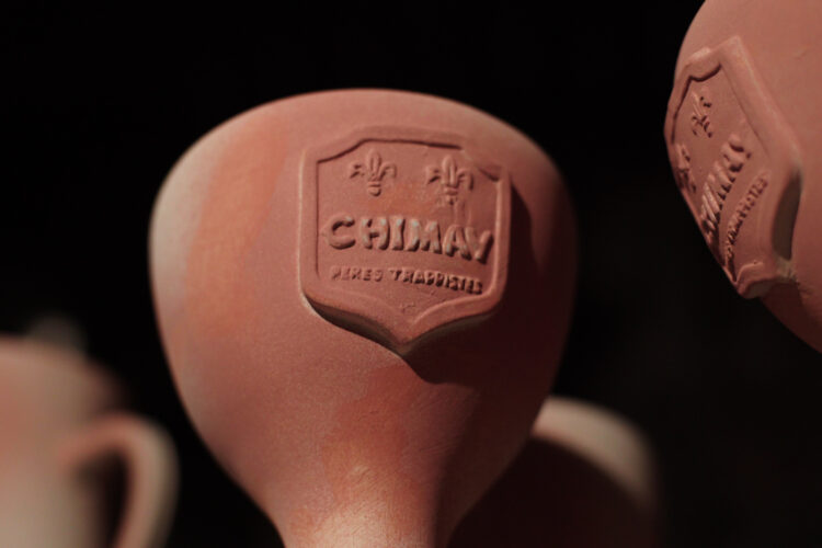 Verres en terre pour la brasserie de Chimay