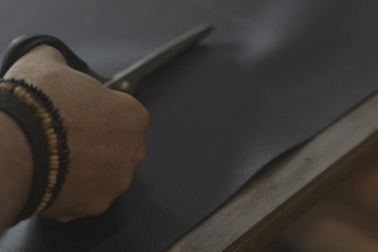 Cuir pour réaliser les selles de moto