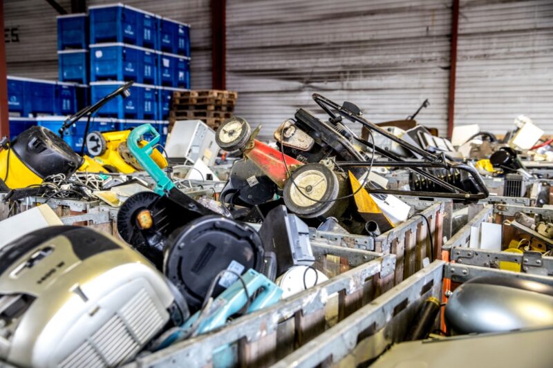 Retrival : Quand les déchets se transforment en trésors (et en emplois !) à Charleroi Métropole