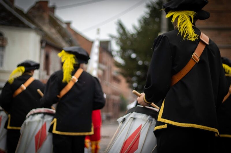 La Légende de Beaumont : là où la justice médiévale rime avec spectacle et macarons !
